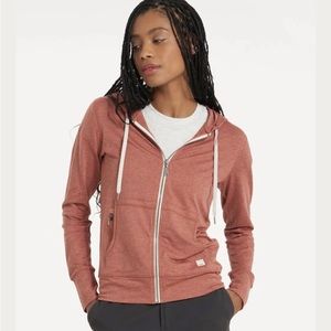 Vuori Women’s Halo Performance Hoodie. Cinnamon Heather. Size XL